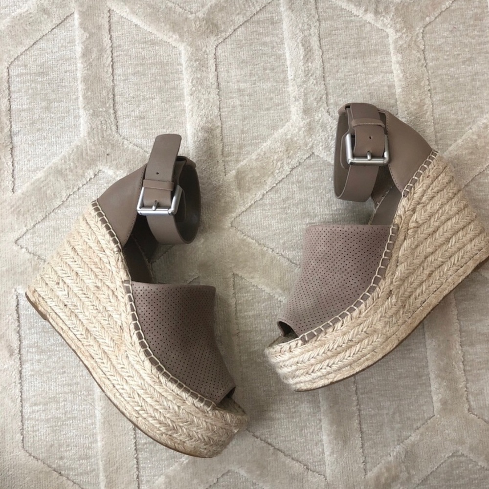 Marc Fisher Adalyn Wedges